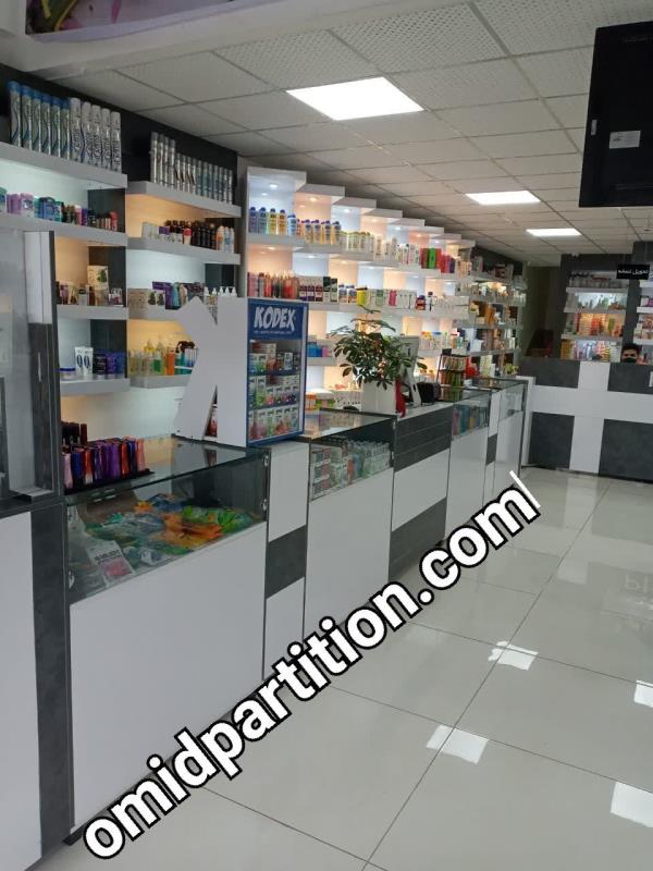 قفسه داروخانه