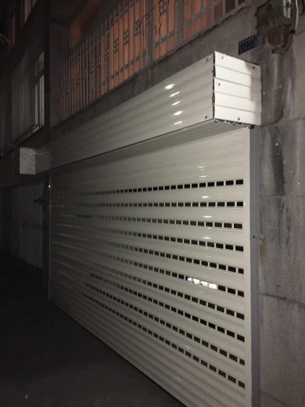 کرکره پارکینگ