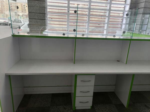 پیشخوان داروخانه 