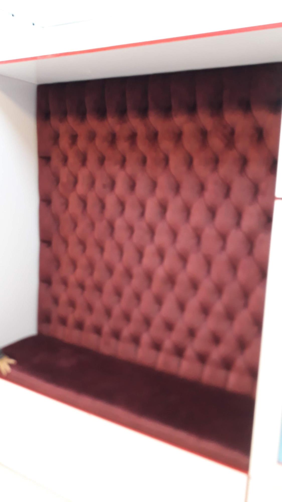 قفسه داروخانه 