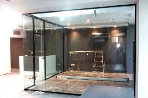 پارتیشن شیشه ایی