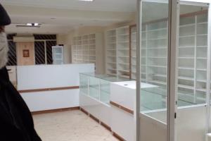طراحی واجرای دکوراسیون داخل ونمای بیرون داروخانه