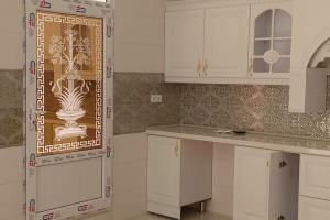 درب وپنجره دوجداره سیستم ترمال بریک