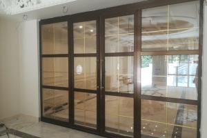 نمای شیشه فریم لس