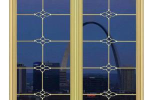 پنجره دکوراتیو شیشه