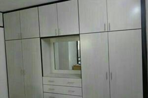 ;-)قفسه :-( ویترین :-* طبقه :-[ قفسه بندی :-D طبقه بندی :-) مغازه:-D فروشگاه :-Dانواع مختلف T_T