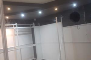 قفسه داروخانه