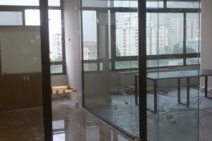 پارتیشن شیشه ایی