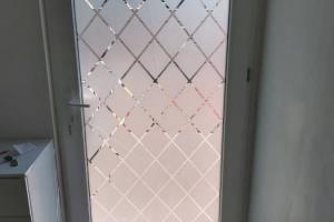 درب و پنجره دوجداره 