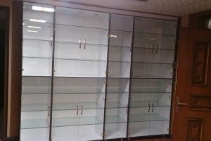 <> قفسه<> ویترین <>طبقه بندی <> تجهیزات <> مغازه<> فروشگاه<> داروخانه    <> بانک<>صندو ق وموسسه<>  قرض الحسنه داروخانه