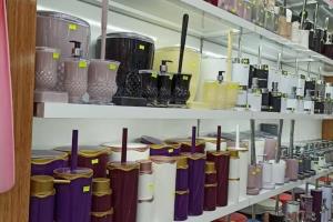 قفسه لوازم خانگی